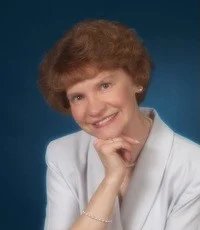 Blog - Beverly Lewis Pages to Screen - Headshot