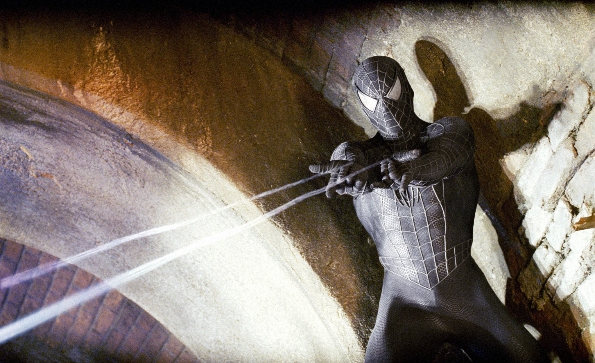 The Practical Magic of Sam Raimi's Spider-Man
